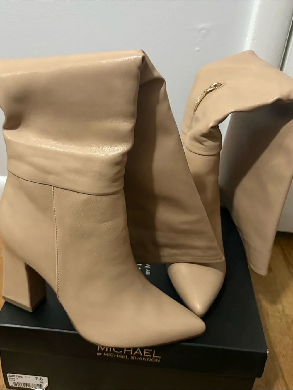 Women's Knee-High Pointed Toe Block Heel Boots in Nude